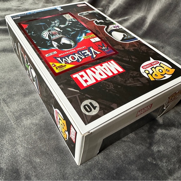 [sold] Venom Lethal Protector (Marvel) Funko Pop! Comic Cover - Picture 5 of 9